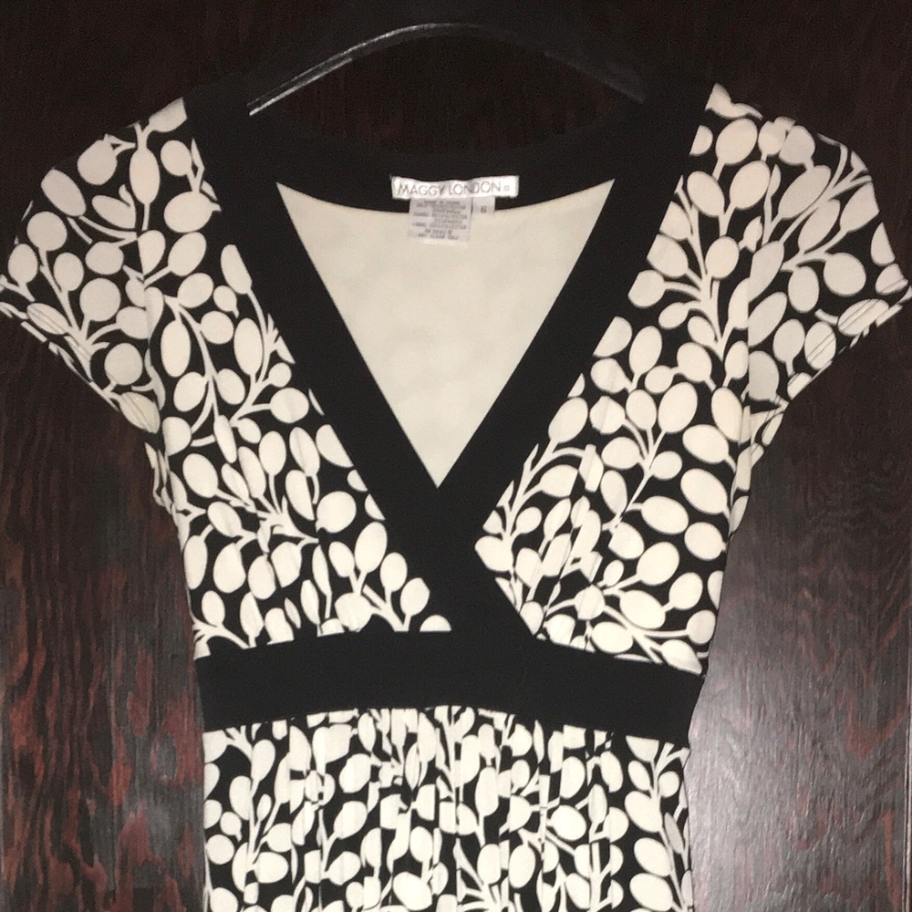 Black and white/cream dress